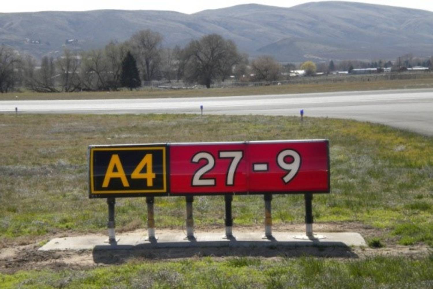 Taxiway Guidance Sign and Marking Project